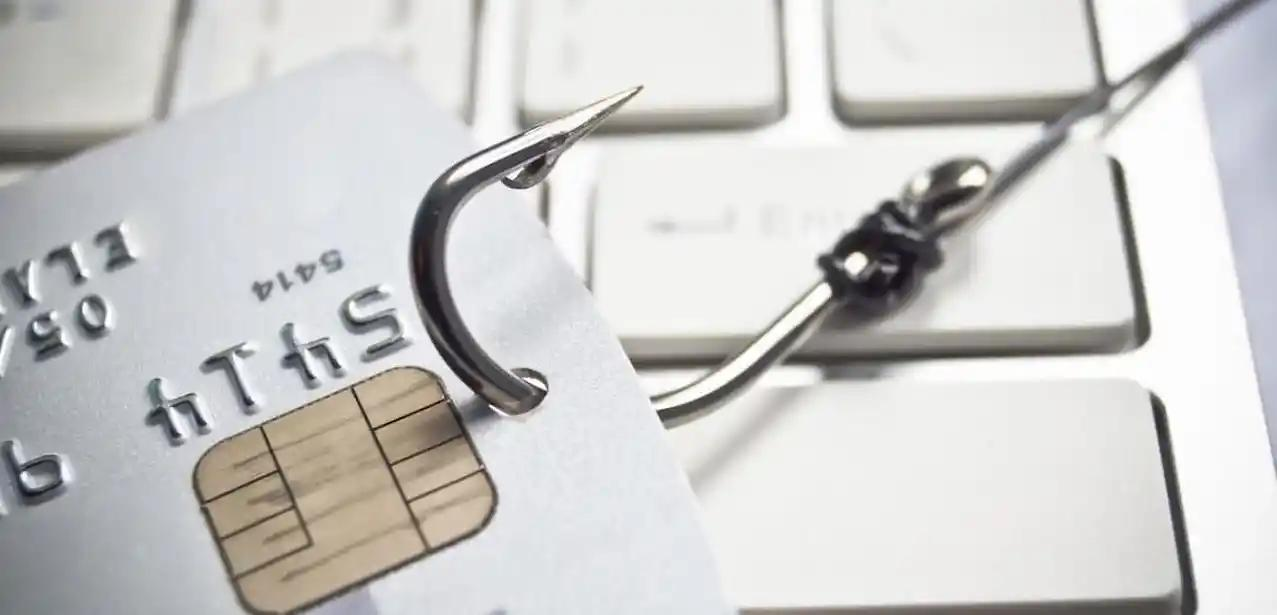 Image illustrating tips for safeguarding credit cards against fraud, including secure storage and monitoring transactions.